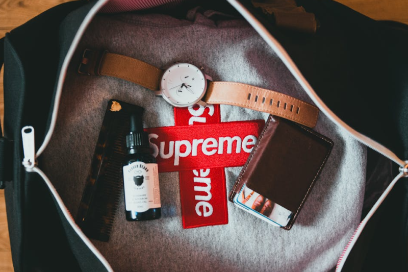 Things to Remove From Your Wallet Before Flying