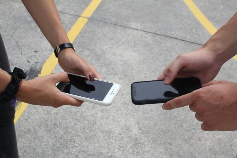 Your Phone May Be Sharing Your Data Right Now; Here’s How To Shut It Down Now