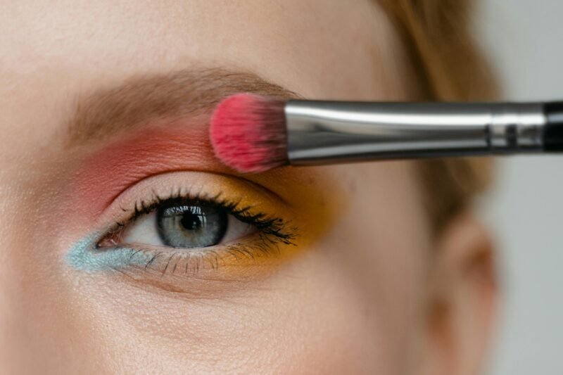 Natural vs Glam Look: Who Gets More Attention?